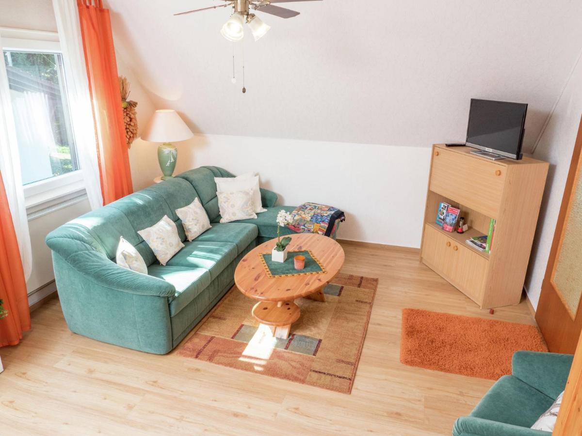 Cheerful Apartment Near City Centre Of Haslach 하슬라흐임킨지크탈 외부 사진