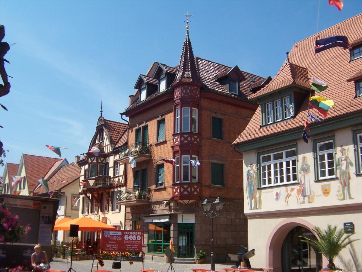 Cheerful Apartment Near City Centre Of Haslach 하슬라흐임킨지크탈 외부 사진