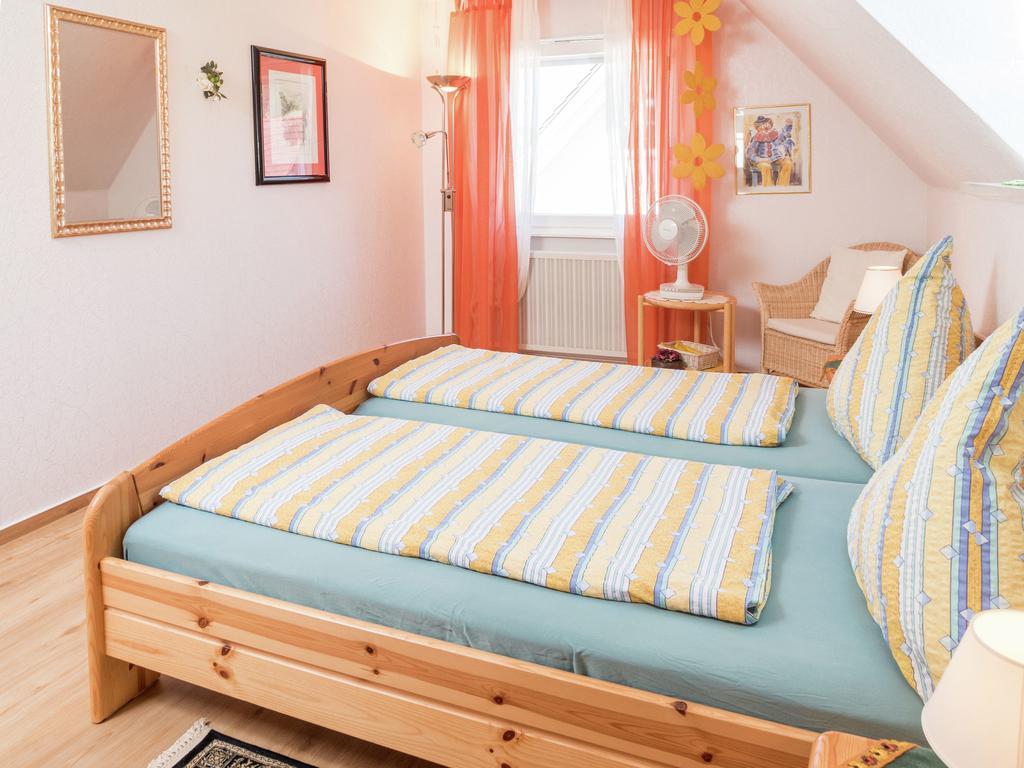 Cheerful Apartment Near City Centre Of Haslach 하슬라흐임킨지크탈 외부 사진